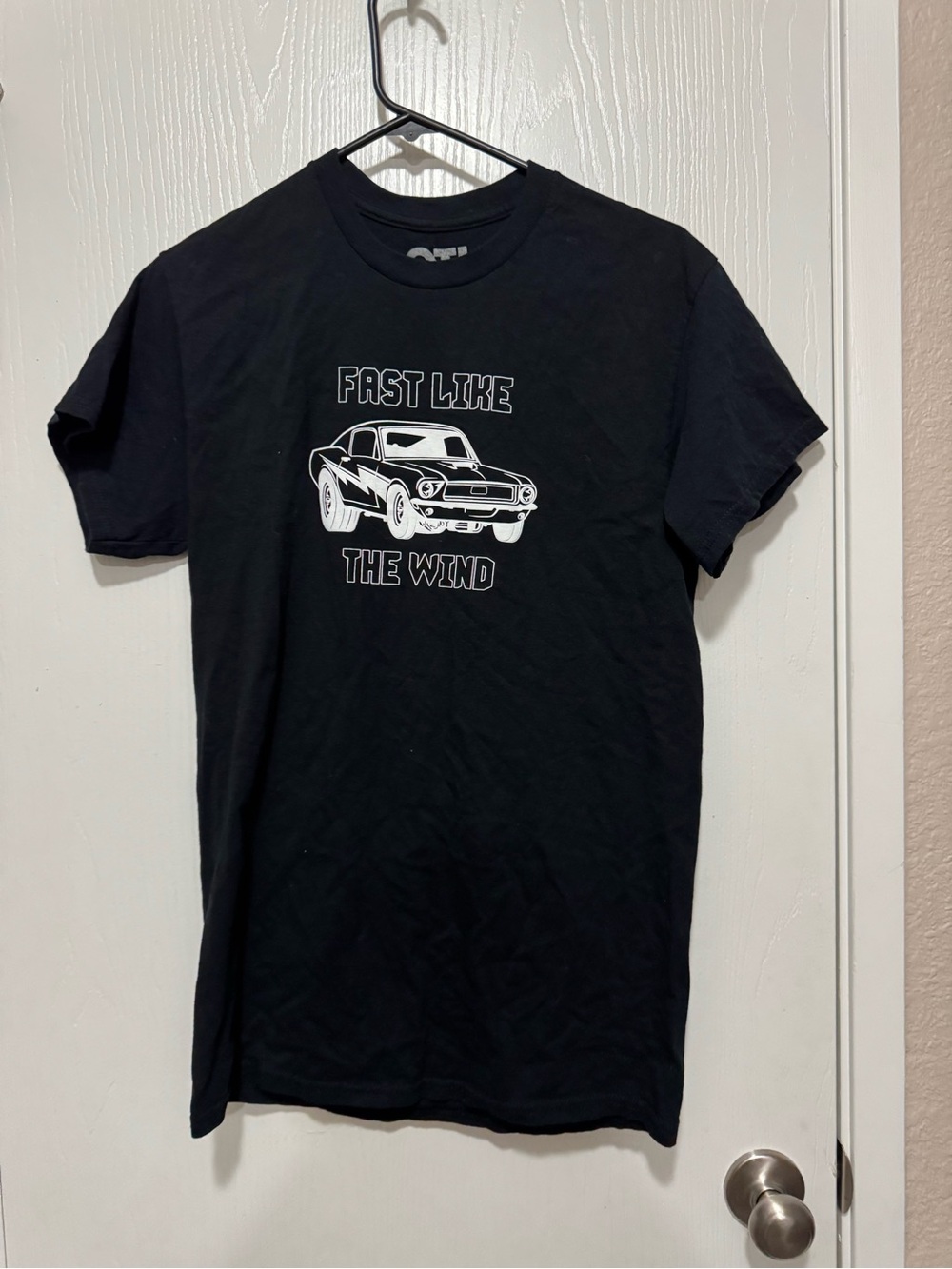 Fast Like The Wind Men's Graphic Tee - Black